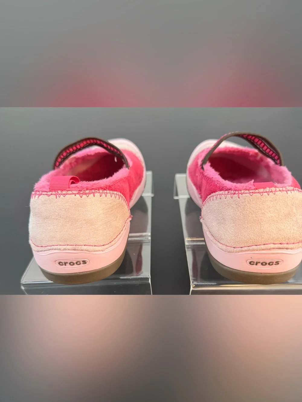 CROCS Toddler Pink & Fuchsia Fuzzy Mary Jane Slippers Size 3